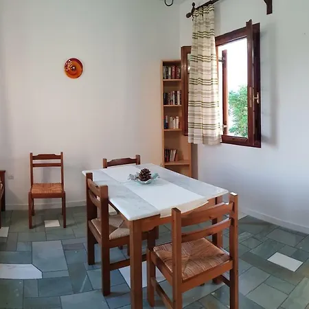 Marcello Country פארוס