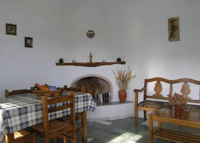 Marcello Country Páros